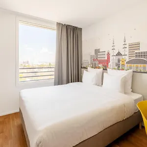 B&B Hotel Basel Hotel